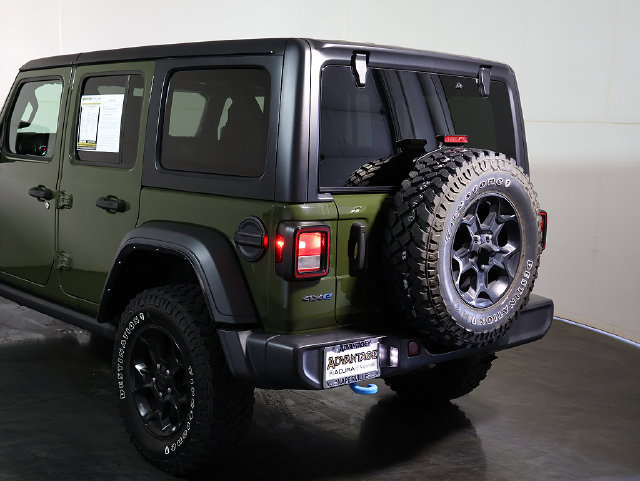 Used 2023 Jeep Wrangler Unlimited w/ Cold Weather Group AWD/4WD image 11