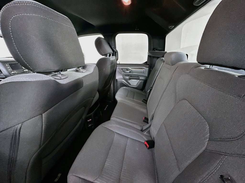 Used 2022 RAM 1500 Big Horn AWD/4WD image 33