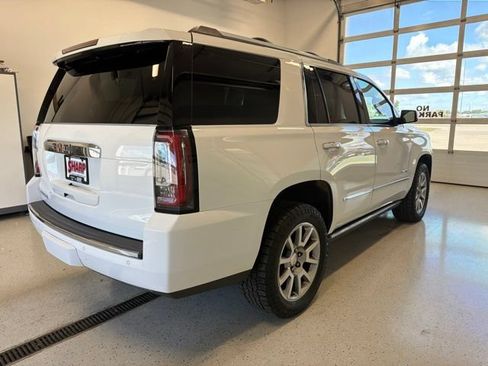 Used 2020 GMC Yukon Denali AWD/4WD image 8