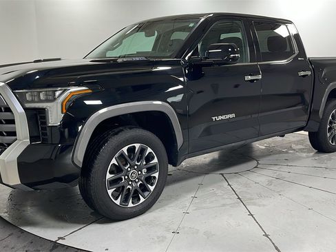 Used 2024 Toyota Tundra Limited image 1