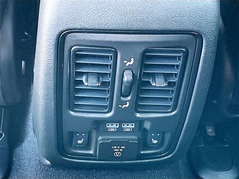 Used 2024 Dodge Durango GT image 28