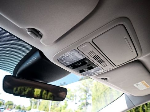 New 2026 Honda Odyssey Elite image 26