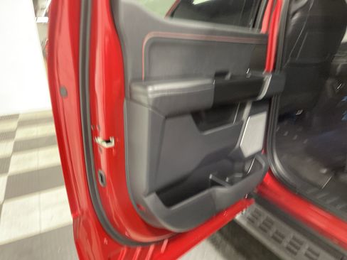 Used 2025 Ford F150 Raptor AWD/4WD image 15