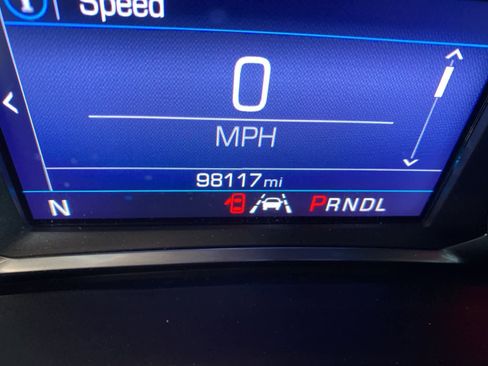 Used 2020 Chevrolet Equinox LT image 31