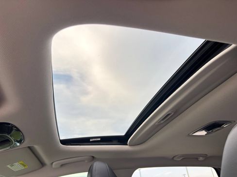 Used 2022 Hyundai Tucson SEL w/ Convenience + Premium Package FWD image 19