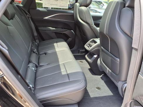 New 2026 Cadillac Lyriq Sport AWD/4WD image 10