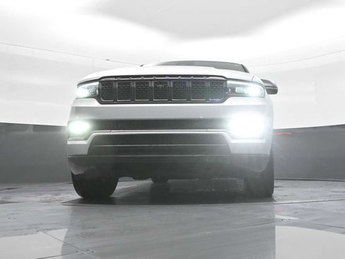 Used 2024 Jeep Grand Wagoneer L Series II w/ Quick Order Packagew 28T image 47