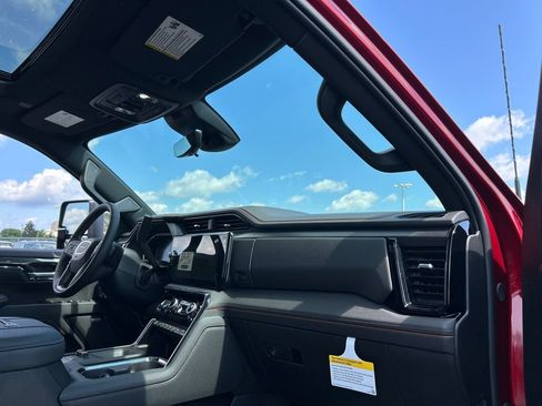 New 2026 GMC Sierra 2500 AT4 w/ AT4 Premium Plus Package AWD/4WD image 42