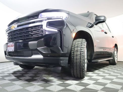 Used 2023 Chevrolet Tahoe LT image 35