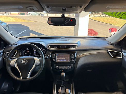Used 2016 Nissan Rogue SL w/ SL Premium Package image 9