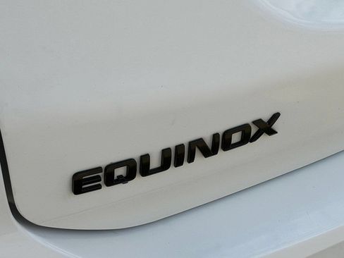 Used 2024 Chevrolet Equinox RS FWD image 8