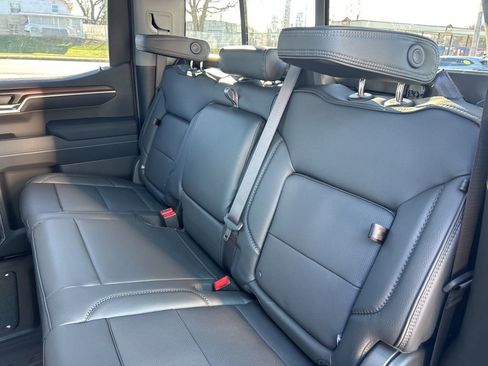 New 2026 GMC Sierra 1500 Denali image 13