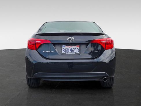 Used 2019 Toyota Corolla SE FWD image 5