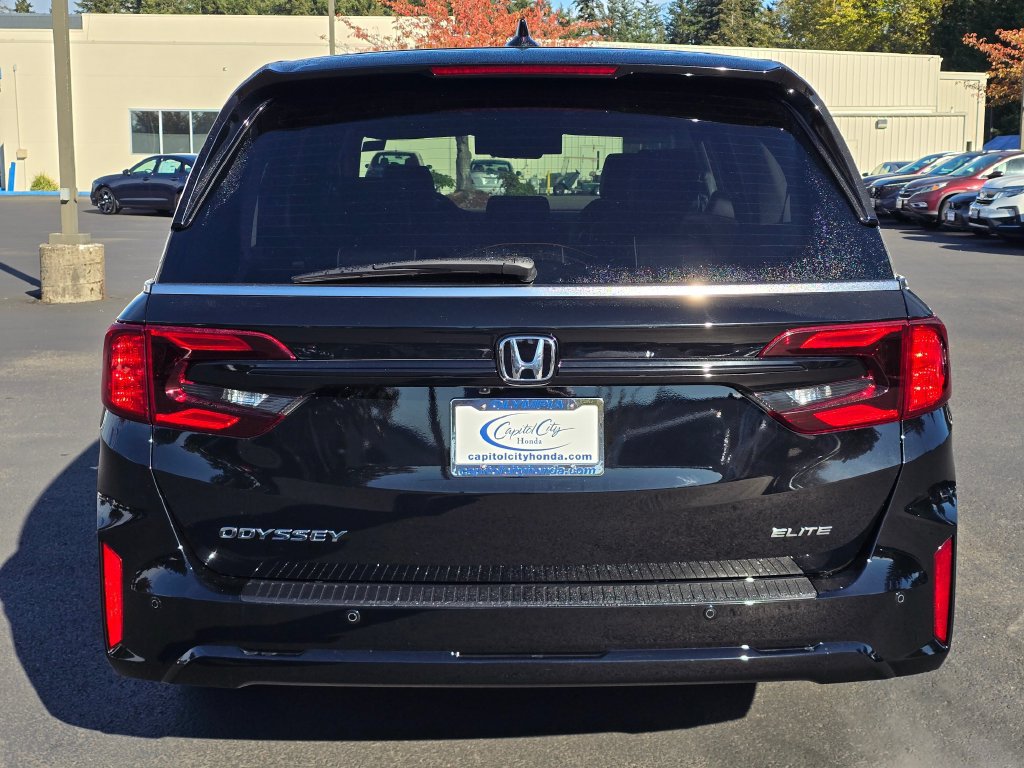 New 2027 Honda Odyssey Elite image 28