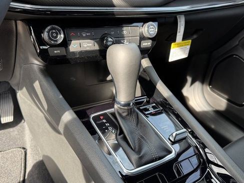 New 2026 Jeep Compass Latitude image 26