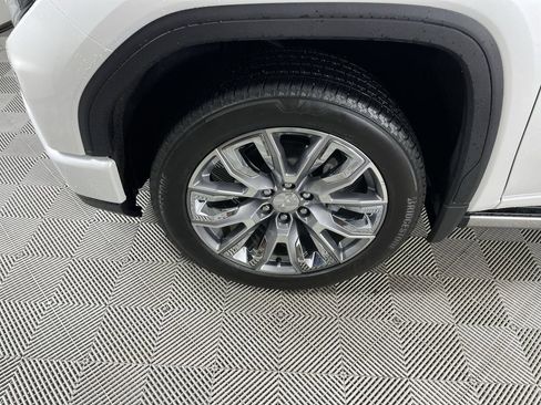 Used 2025 GMC Sierra 1500 Denali image 32