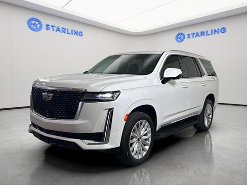 Used 2022 Cadillac Escalade Luxury image 16