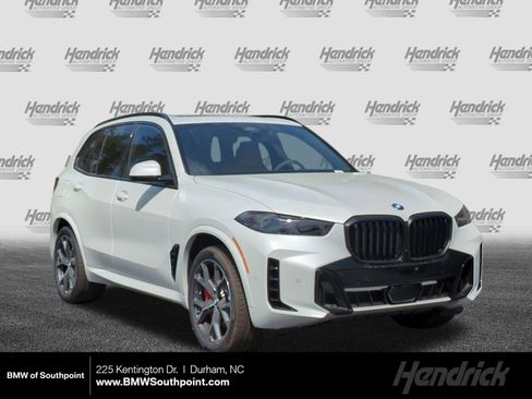 New 2026 BMW X5 xDrive50e w/ M Sport Package AWD/4WD image 1