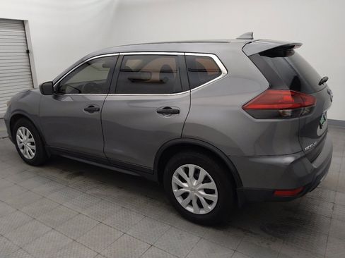 Used 2020 Nissan Rogue S FWD image 3