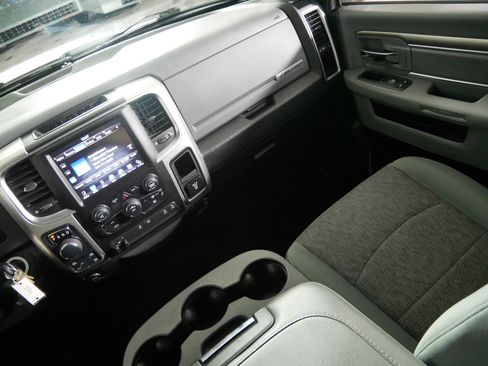 Used 2016 RAM 1500 Big Horn AWD/4WD image 11