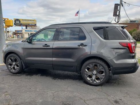 Used 2018 Ford Explorer Sport w/ Equipment Group 401A image 7