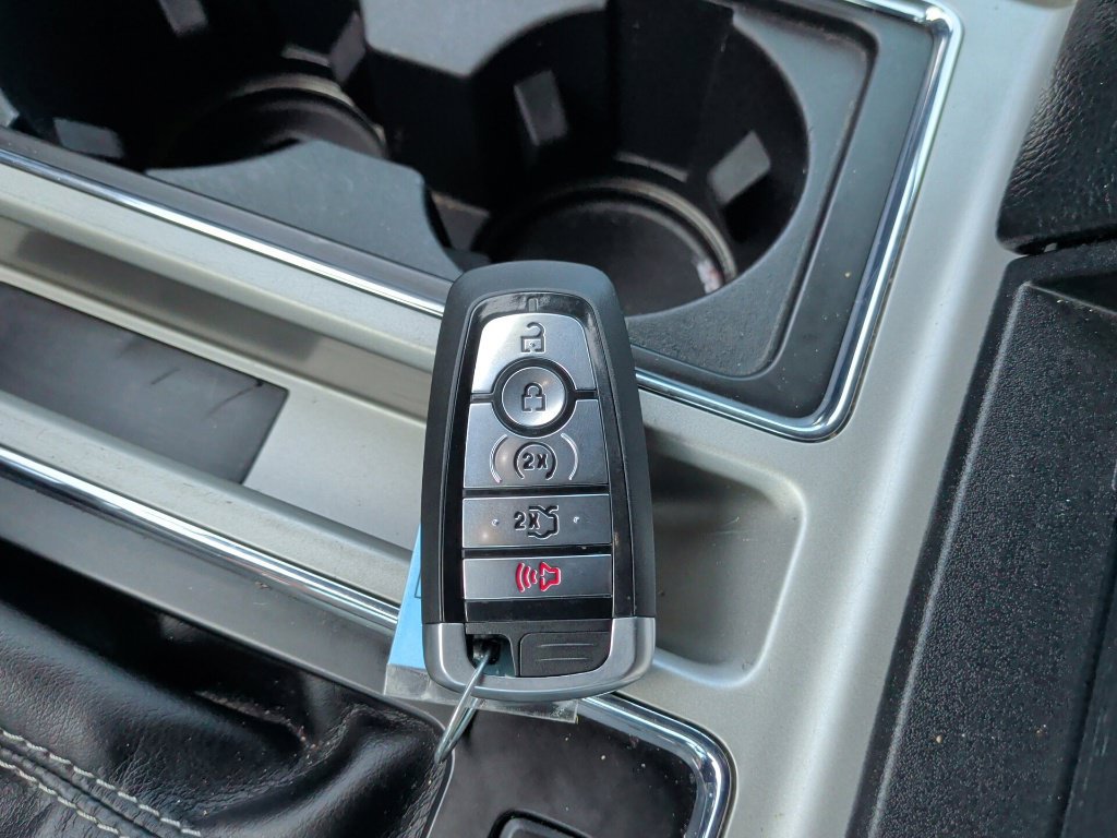 Used 2019 Ford F150 Lariat w/ Equipment Group 502A Luxury AWD/4WD image 54