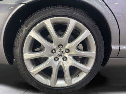 Used 2008 Jaguar XJ8 RWD image 45