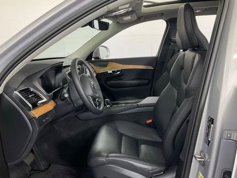 Certified 2023 Volvo XC90 T8 Plus w/ Protection Package Premier image 28