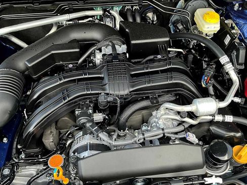 Certified 2025 Subaru Crosstrek 2.0i Premium image 17