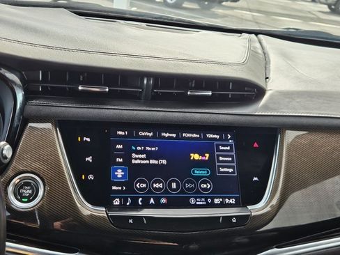 Used 2023 Cadillac XT6 Sport w/ Platinum Package AWD/4WD image 15