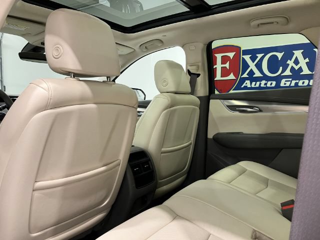 Used 2017 Cadillac XT5 Luxury w/ Driver Awareness Package FWD image 27