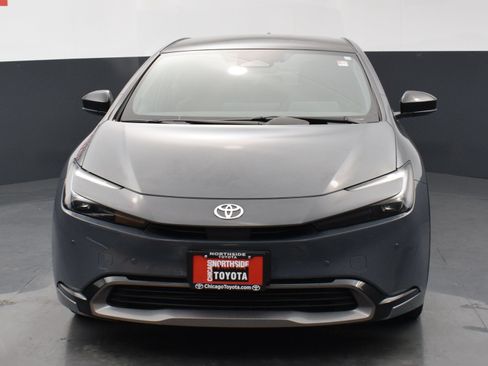 Used 2023 Toyota Prius Limited AWD/4WD image 7