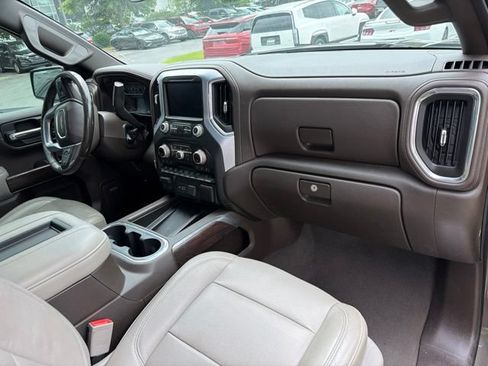 Used 2019 GMC Sierra 1500 SLT w/ SLT Premium Plus Package AWD/4WD image 31