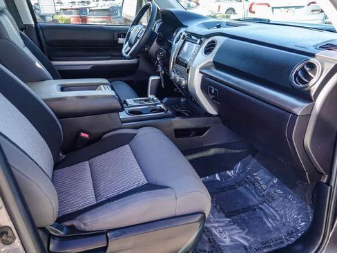 Used 2015 Toyota Tundra SR5 w/ SR5 Upgrade Package image 13