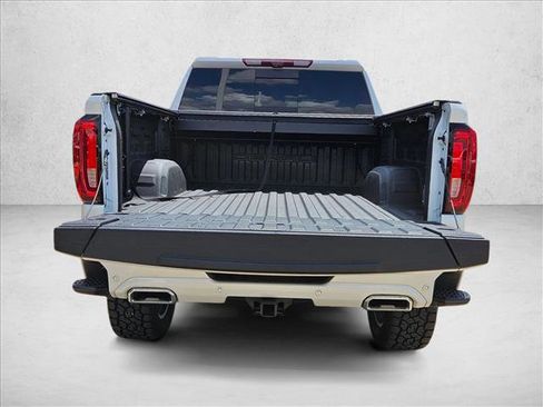 Used 2024 GMC Sierra 1500 Denali AWD/4WD image 8
