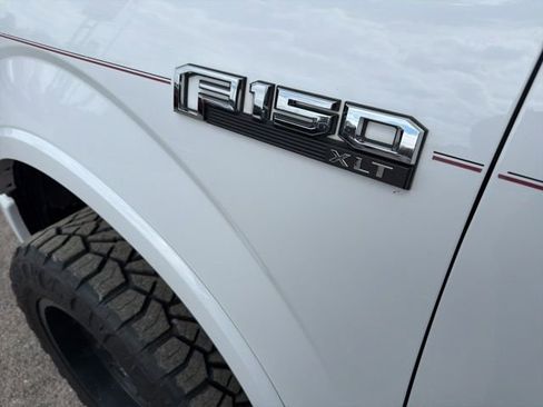 Used 2015 Ford F150 XLT w/ Equipment Group 302A Luxury image 16