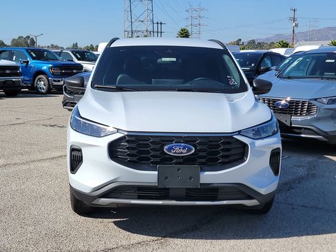 New 2025 Ford Escape ST-Line w/ Tech Pack #1 FWD image 2