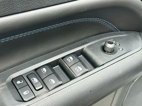 New 2026 Jeep Compass Latitude image 8