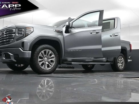 Used 2025 GMC Sierra 1500 Denali w/ Denali Reserve Package AWD/4WD image 33