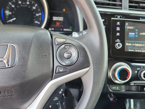 Used 2020 Honda Fit EX image 19
