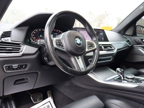 Used 2019 BMW X5 xDrive40i w/ M Sport Package image 10