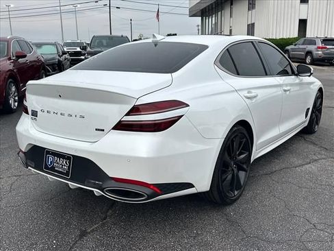 Used 2023 Genesis G70 3.3T w/ Sport Prestige Package RWD image 11