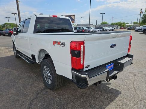 New 2026 Ford F250 Lariat w/ FX4 Off-Road Package AWD/4WD image 9