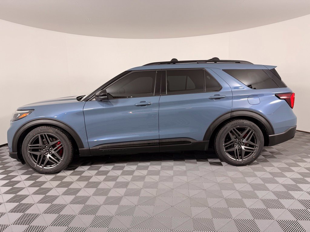 Certified 2025 Ford Explorer ST w/ Sun And Sound Package AWD/4WD image 12
