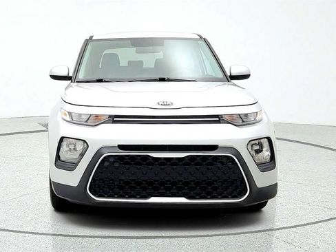 Used 2021 Kia Soul LX FWD image 2