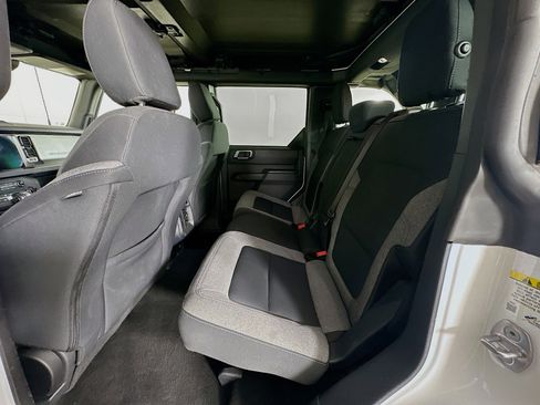 Used 2025 Ford Bronco Big Bend image 27