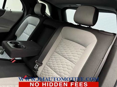 Used 2018 Chevrolet Equinox LT image 15