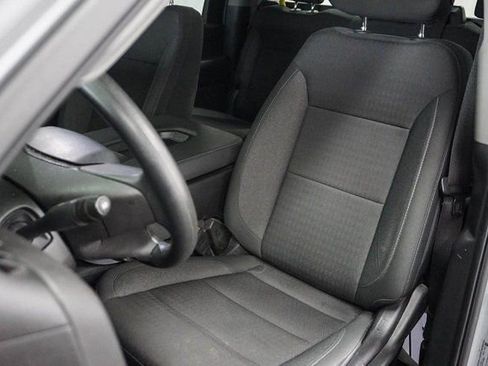 Used 2025 Chevrolet Silverado 2500 Custom image 20