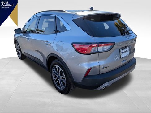 Certified 2022 Ford Escape SEL image 9