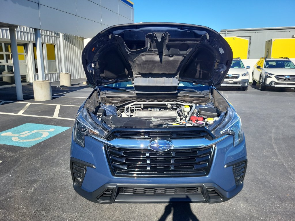 Used 2024 Subaru Ascent Limited w/ Technology Package AWD/4WD image 15